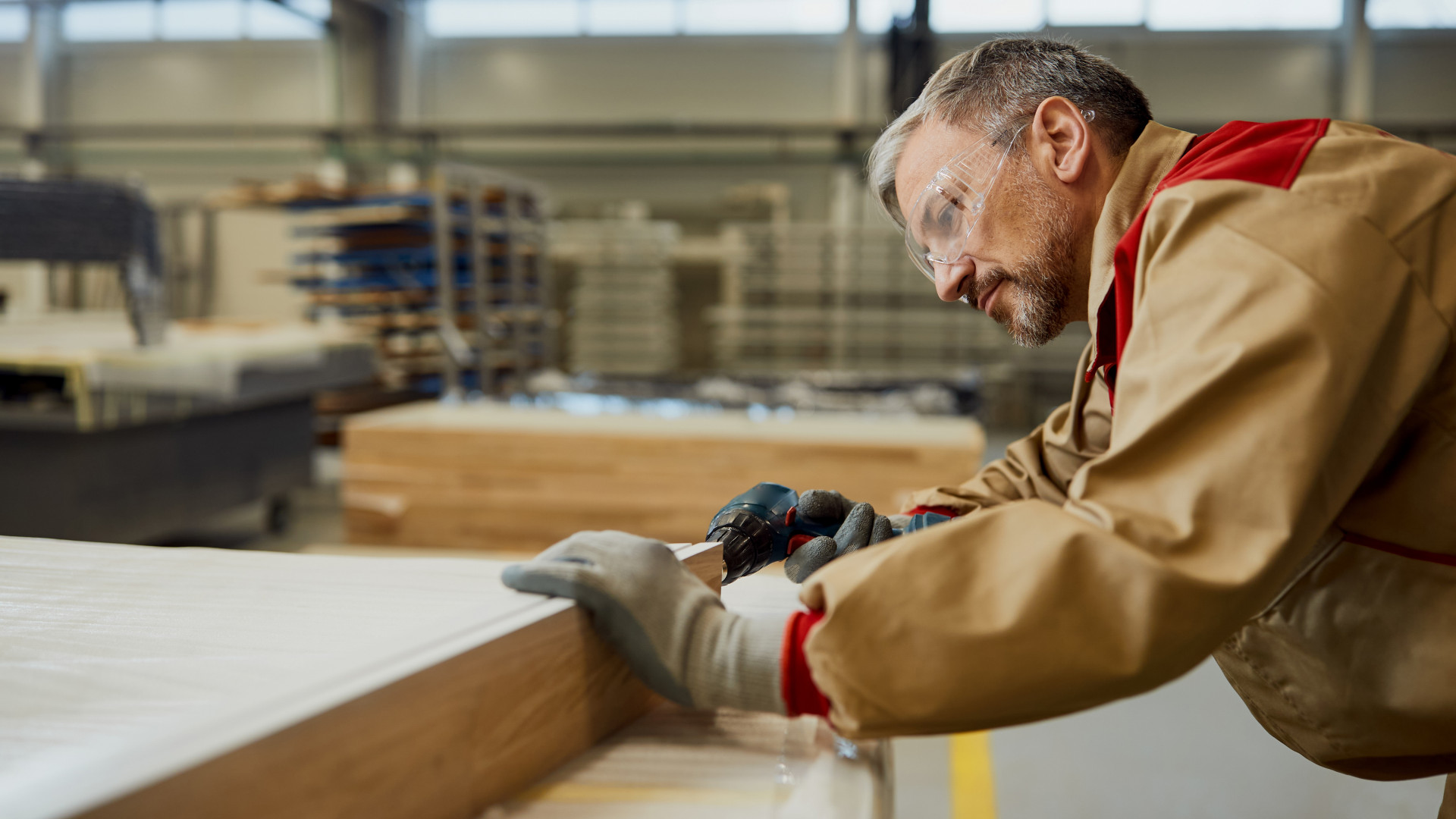 Découpe de bois à Strasbourg : précision, gain de temps et exigence de qualité